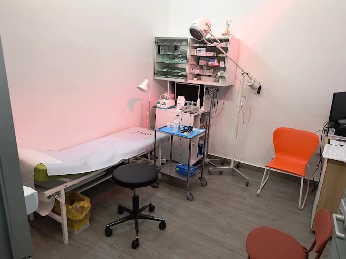 Paturi de consultații AndaMed